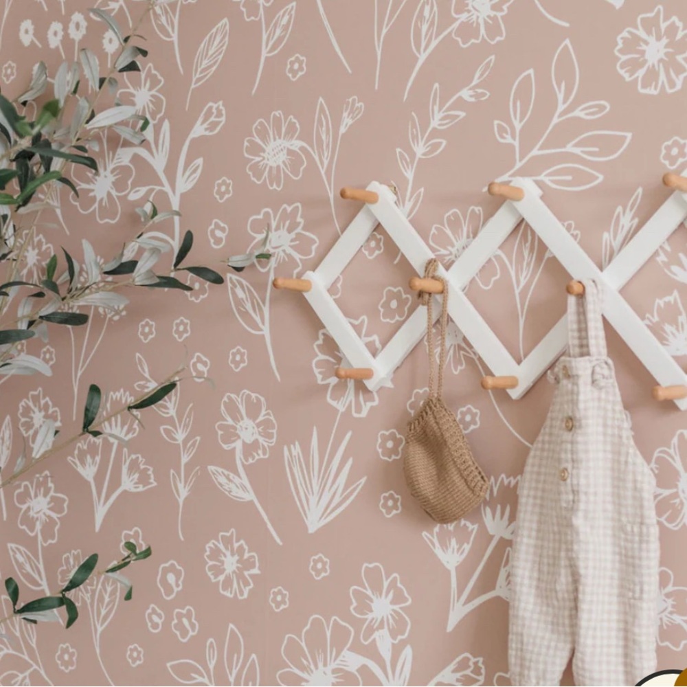 • Loomwell Removable Wallpaper in Sophia Pink •